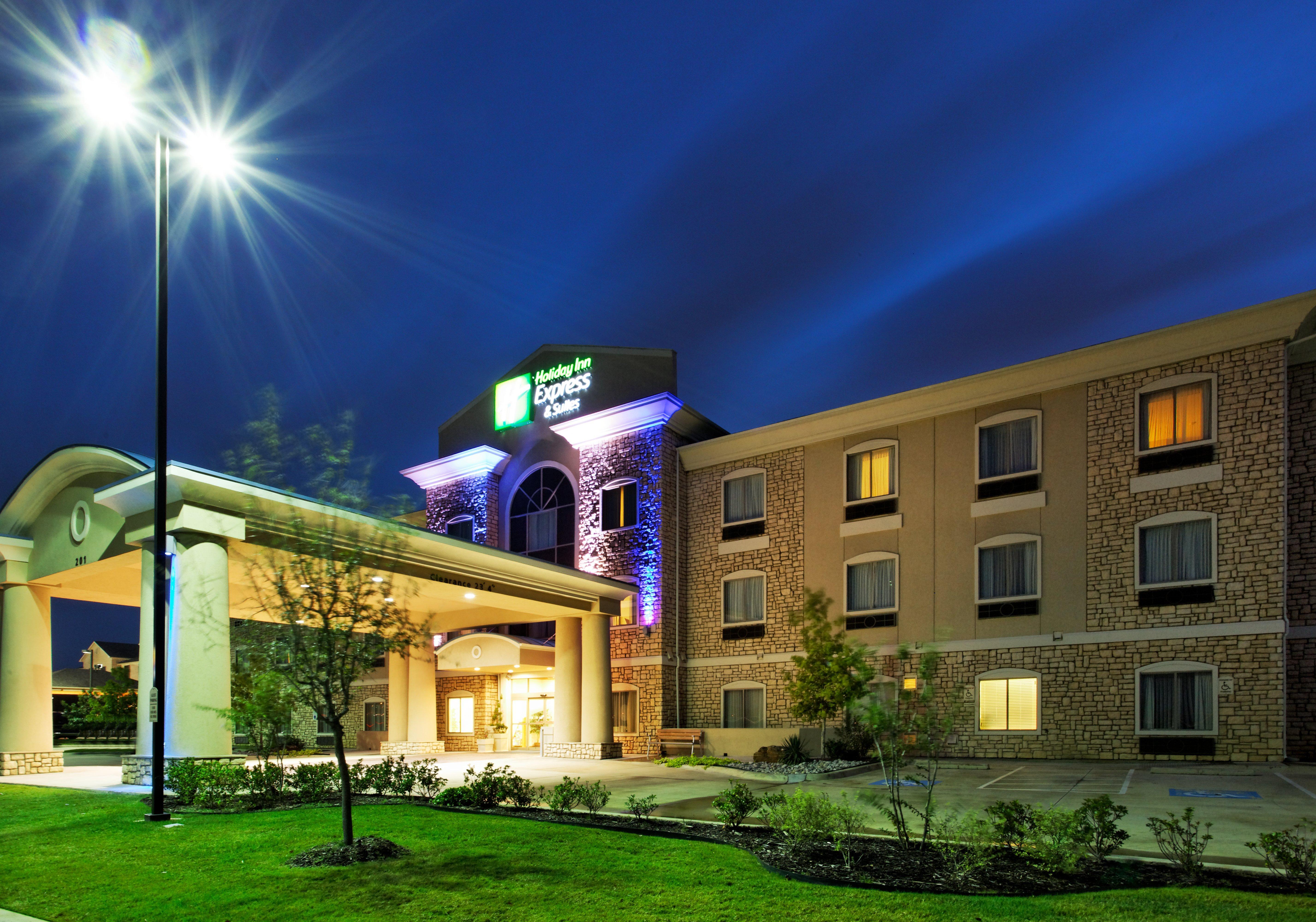 Holiday Inn Express Hotel & Suites Mansfield By Ihg מראה חיצוני תמונה